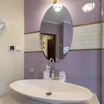 Dvorik Leva 3*