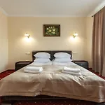 Dvorik Leva 트루스카베츠
