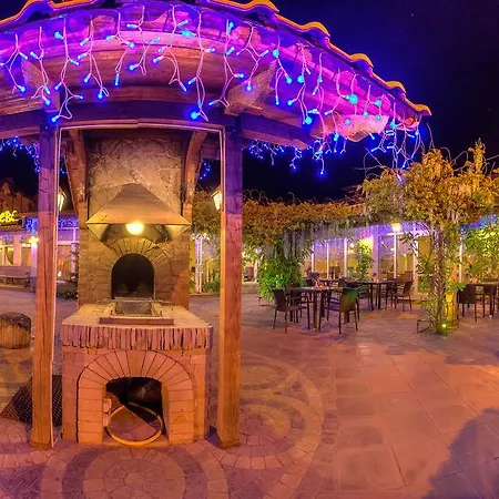 Hotel Dvorik Leva Truskavets