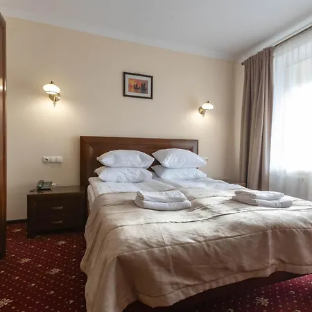 Dvorik Leva 3* Truskavets