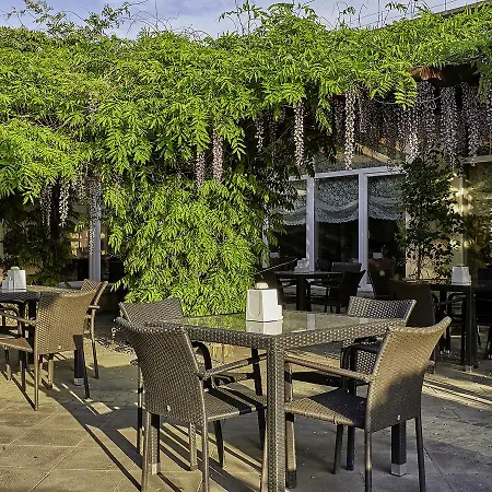 Otel Dvorik Leva Truskavets