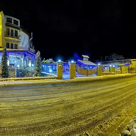 Dvorik Leva Hotel